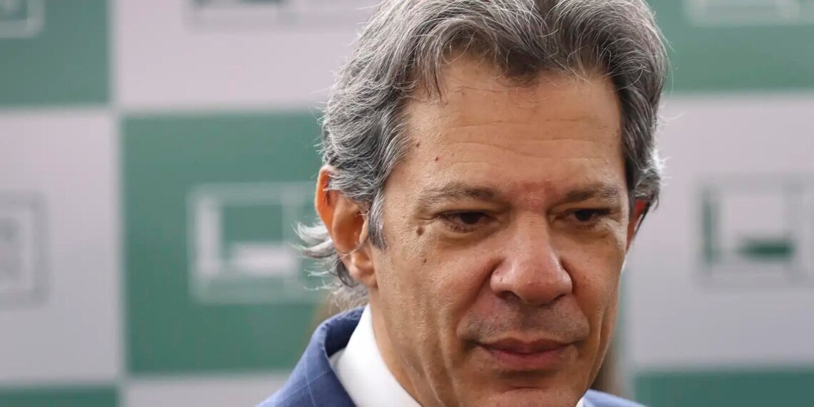 ordem-e-negociar-e-nao-retaliar,-diz-haddad-sobre-tarifas-dos-eua