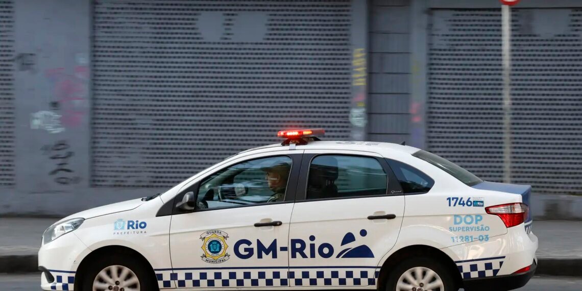 camara-do-rio-aprova-uso-de-arma-de-fogo-por-guarda-municipal