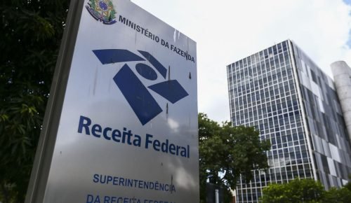 receita-voltara-a-exigir-declaracao-de-fintechs-apos-operacoes-da-pf